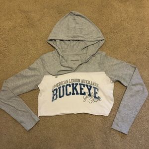 Lightweight crop sweatshirt